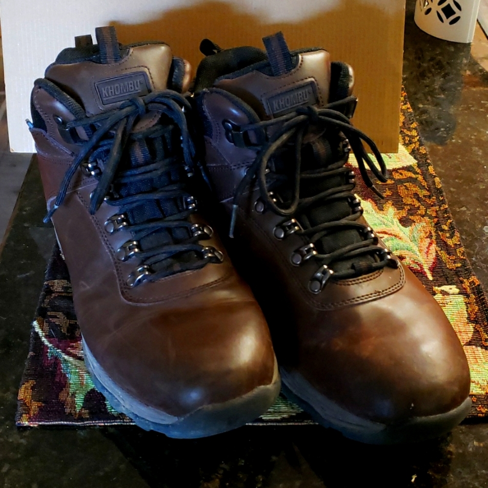 Khombu Hiking Boots, Brown, Size 10